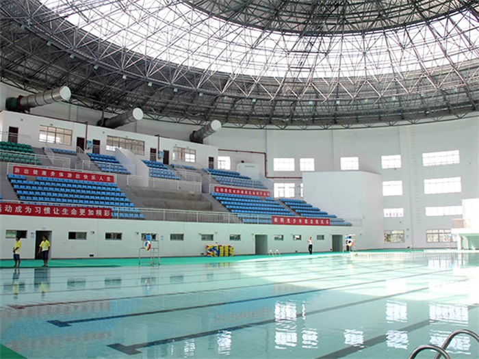 鹽城廣東惠州市游泳館網架